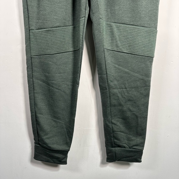 On Running jogger Sweatpant, Women's Size L - Beluga Green - Picture 7 of 11